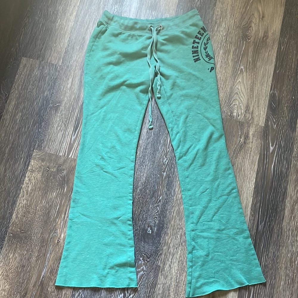 VICTORIAS SECRET PINK joggers